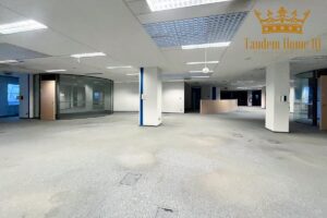 Do wynajęcia pow. 1200m2 na ostatnim piętrze w galerii – Dolny Mokotów