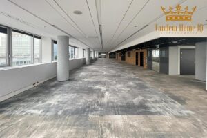 Do wynajęcia biuro na ostatnim piętrze z częścią eventową – Mokotów