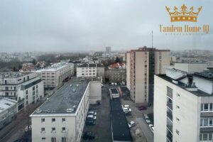 Do wynajęcia biuro na ostatnim piętrze z częścią eventową – Mokotów