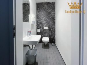 Do wynajęcia biuro 227,34 m2 w kamienicy, Nowy Świat, bez opłat wspólnych