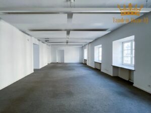 Do wynajęcia biuro 227,34 m2 w kamienicy, Nowy Świat, bez opłat wspólnych