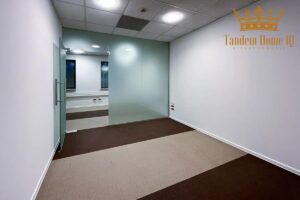 Na wynajem 150m2 biura na Mokotowie przy Galerii Mokotów z podziałem.