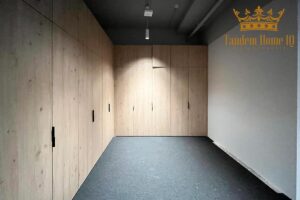 Na wynajem 630m2 z podziałem gabinetowym na Włochach