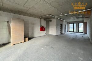 Do wynajęcia 595m2 na parterze i piętrze w Ursusie Niedzwiadek