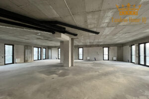 Do wynajęcia 595m2 na parterze i piętrze w Ursusie Niedzwiadek