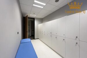Wynajmę biuro na 8 piętrze działalność rehabilitacyjna, spa, biurowiec