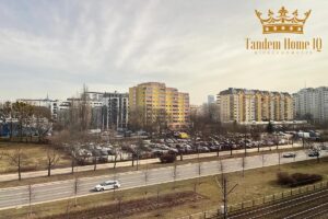Do wynajęcia duże loftowe biuro w kamienicy – Muranów Powązki.