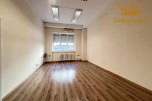 do wynajęcia 21m2 biura w kamienicy na Powiślu w budynku z windą