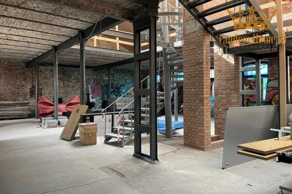 Do wynajęcia lokal 650m2, osobny budynek, Koneser
