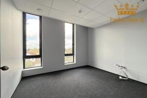Wynajem lokal 420m2, pietro, Puławska, biuro, handel, showroom