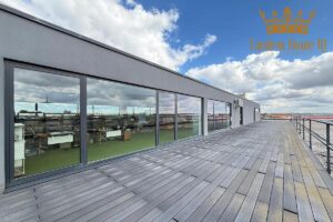 Wynajem lokal 130m2, ostatnie piętro, taras, Ursynów, Puławska
