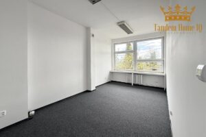Na wynajem biuro 35,2m2 z częściami wspólnymi, Włochy, Jerozolimskie