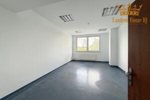 Do wynajęcia biuro 261m2 , winda, gotowe do wprowadzenia na Włochach