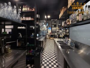 Do wynajęcia lokal gastronomiczny, pow. 175m2 przy Politechnice