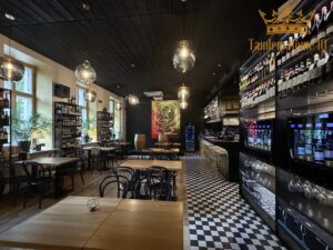 Do wynajęcia lokal gastronomiczny, pow. 175m2 przy Politechnice