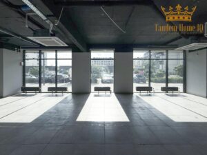 Do wynajmu lokal usługowy o pow. 121 m2 na osiedlu Amsterdam, Targówek