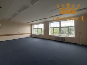 Na wynajem piętro 890m2, szkoła, biuro, taniec, Wola Odolany, 2 piętro