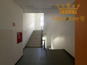 Na wynajem piętro 890m2, szkoła, biuro, taniec, Wola Odolany, 2 piętro