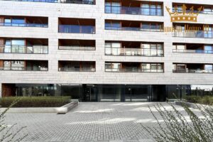 Do wynajęcia lokal gastronomiczny 257m2, ochota, deweloperski, ogródek