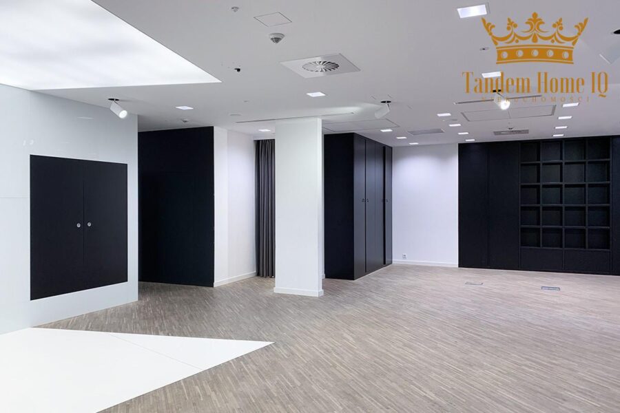 Do wynajęcia lokal handlowo usługowy 142m2 Wola