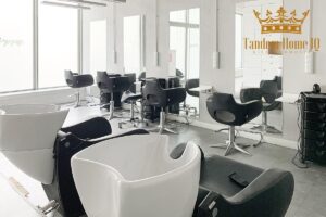 Do wynajęcia lokal 153m2 brutto, po zakładzie fryzjerskim, mokotów