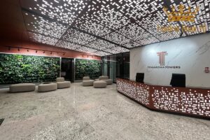 Do wynajęcia 86m2 przy Rondzie ONZ, Prosta pod kawiarnię, nowa budowa