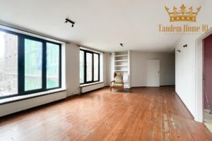 Do wynajęcia biuro 120m2 na piętrze blisko Arkadii, Forest, studio