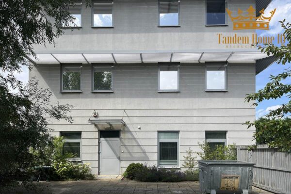 Do wynajęcia 127m2 biuro z osobnym wejściem z ogródkiem na Białołęce