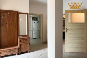 Do wynajęcia 127m2 biuro z osobnym wejściem z ogródkiem na Białołęce