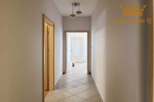 Do wynajęcia 127m2 biuro z osobnym wejściem z ogródkiem na Białołęce