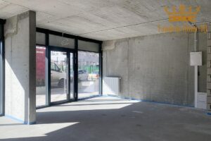 Do wynajęcia lokal handlowo-usługowy 51,44 m2 parter, witryna, Stalowa