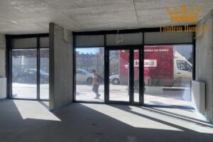Do wynajęcia lokal handlowo-usługowy 51,44 m2 parter, witryna, Stalowa