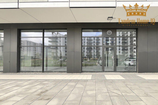 Na wynajem lokal handlowo-usługowy 86,58m2 wyremontowany – Nowy Ursus