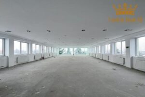 Na wynajem obiekt biurowy 1200m2 z Parkingiem Ursynów, przy S7