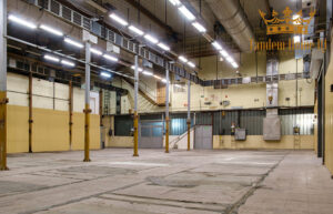 Magazyn 599m na wynajem w budynku ogrzewanym – Bielany – trasa S7