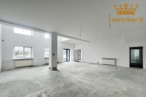 Na wynajem magazyn z biurem, razem 171m2 Białołęka, Białołęcka
