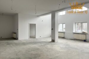 Na wynajem magazyn z biurem, razem 171m2 Białołęka, Białołęcka