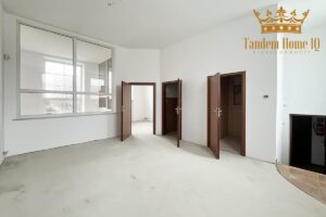 Na wynajem magazyn z biurem, razem 171m2 Białołęka, Białołęcka