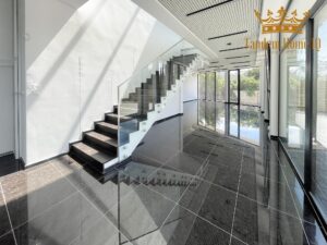 Do wynajmu 160-360m2 magazynu, 160m2 biura Ursynów, teren przemysłowy