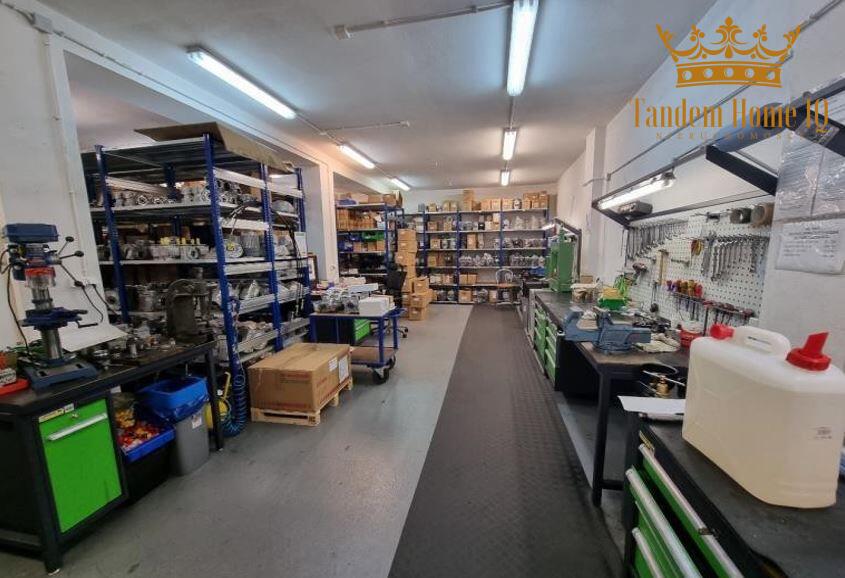 Do wynajmu budynek magazynowo-biurowy na wynajem 690 m2 – Wawer