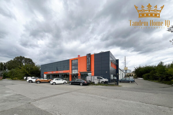 Dwupoziomowy budynek z magazynem 606m2 na wynajem – Wilanów Augustówka